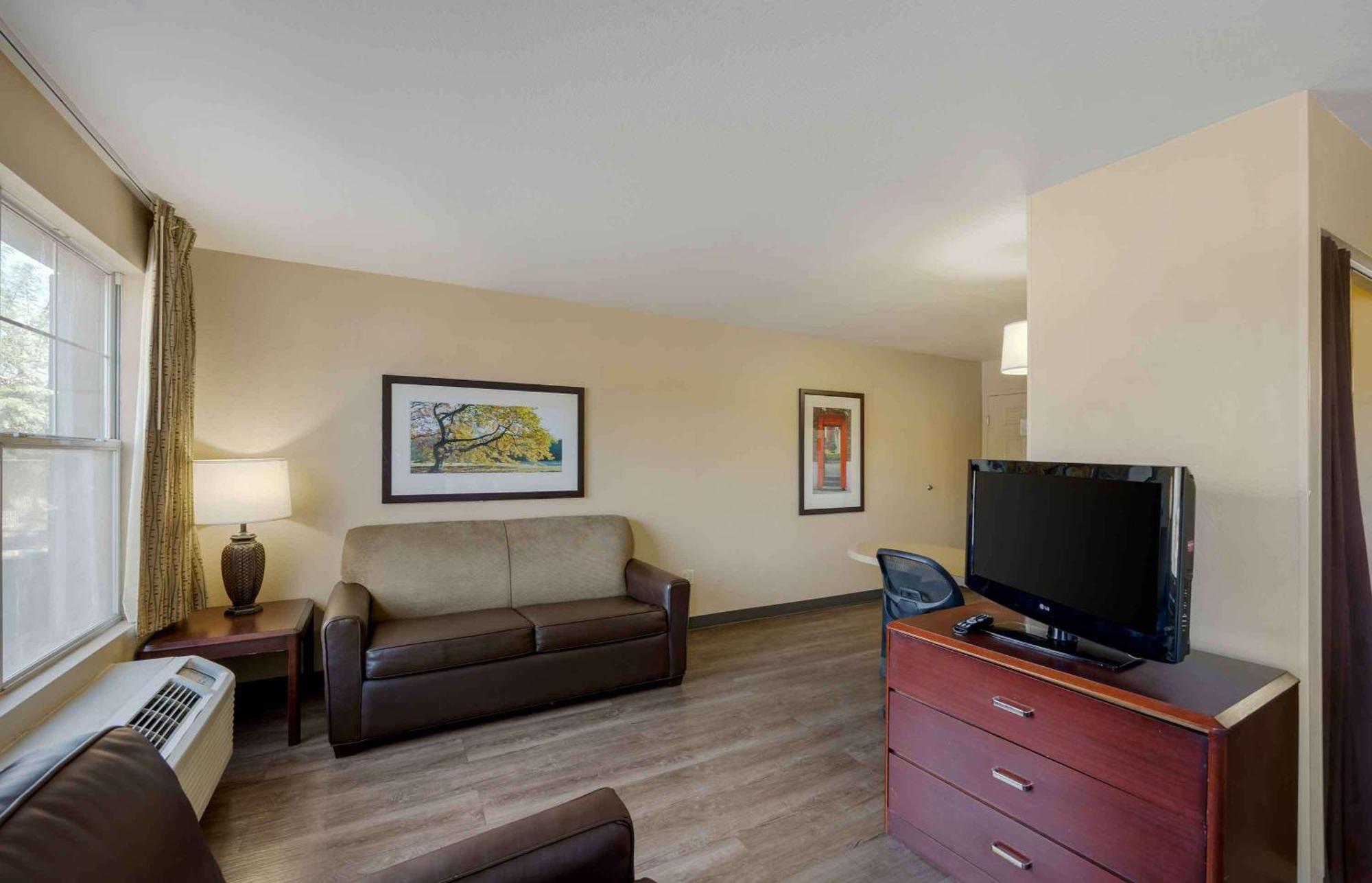 Mainstay Suites Las Vegas Flamingo Экстерьер фото