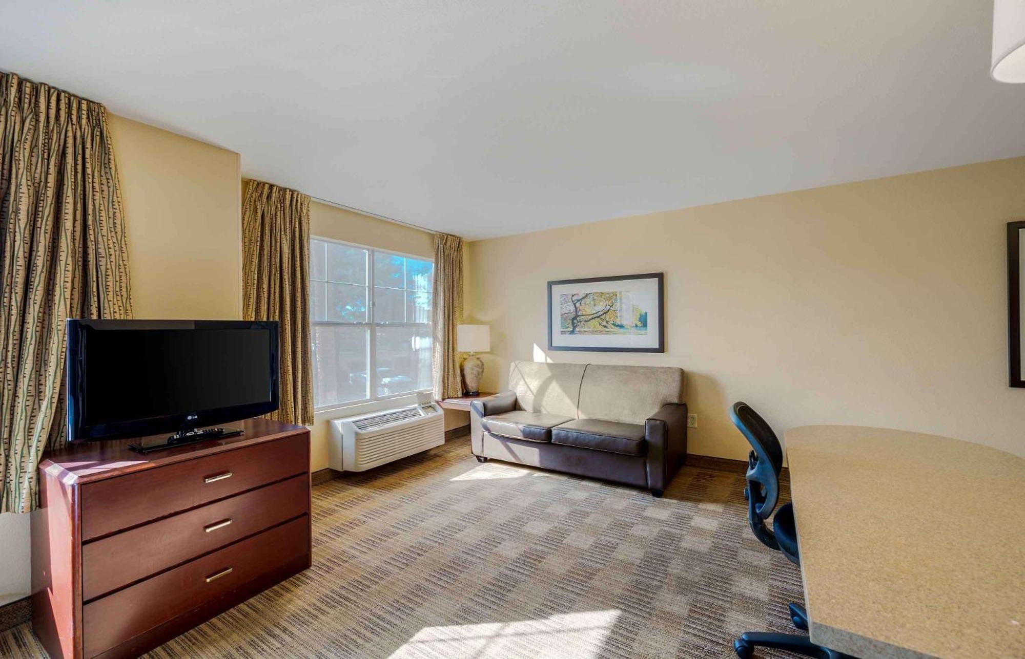 Mainstay Suites Las Vegas Flamingo Экстерьер фото