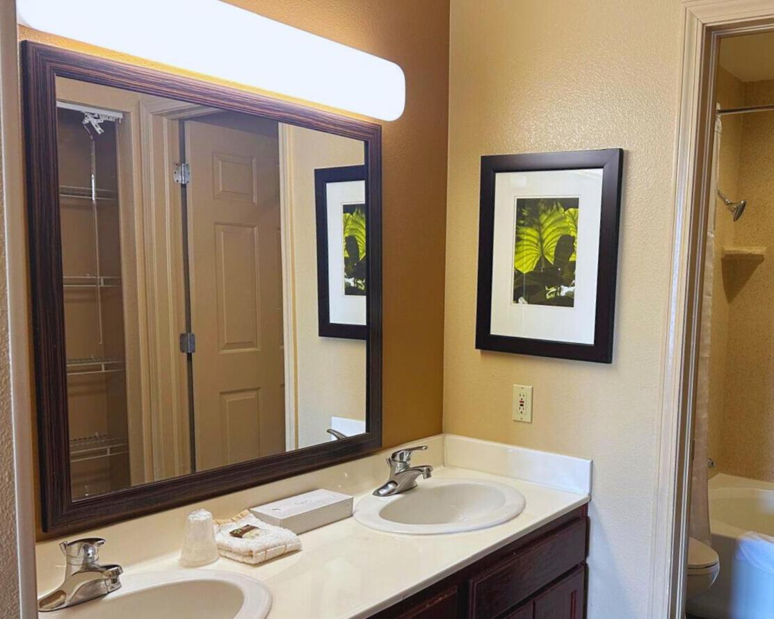 Mainstay Suites Las Vegas Flamingo Экстерьер фото